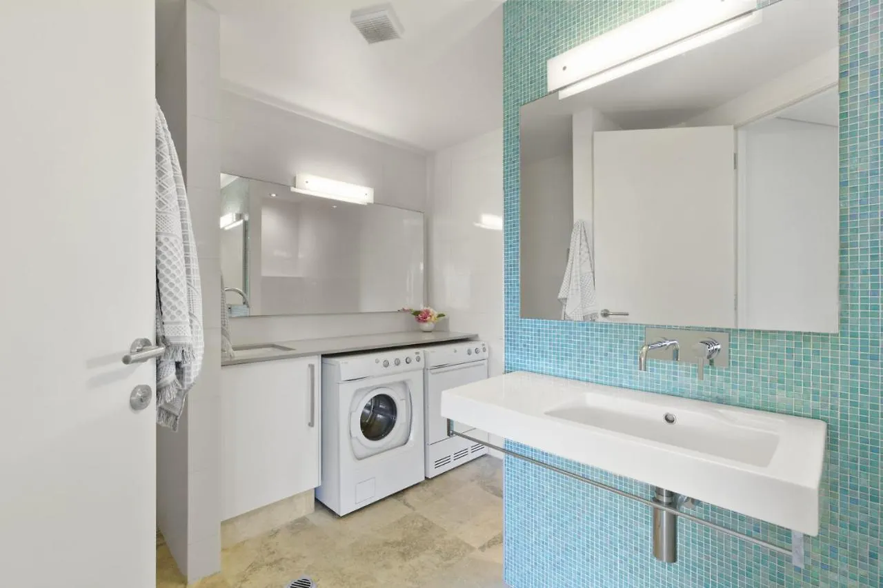 2 4 Meegera Place Point Lookout Appartement